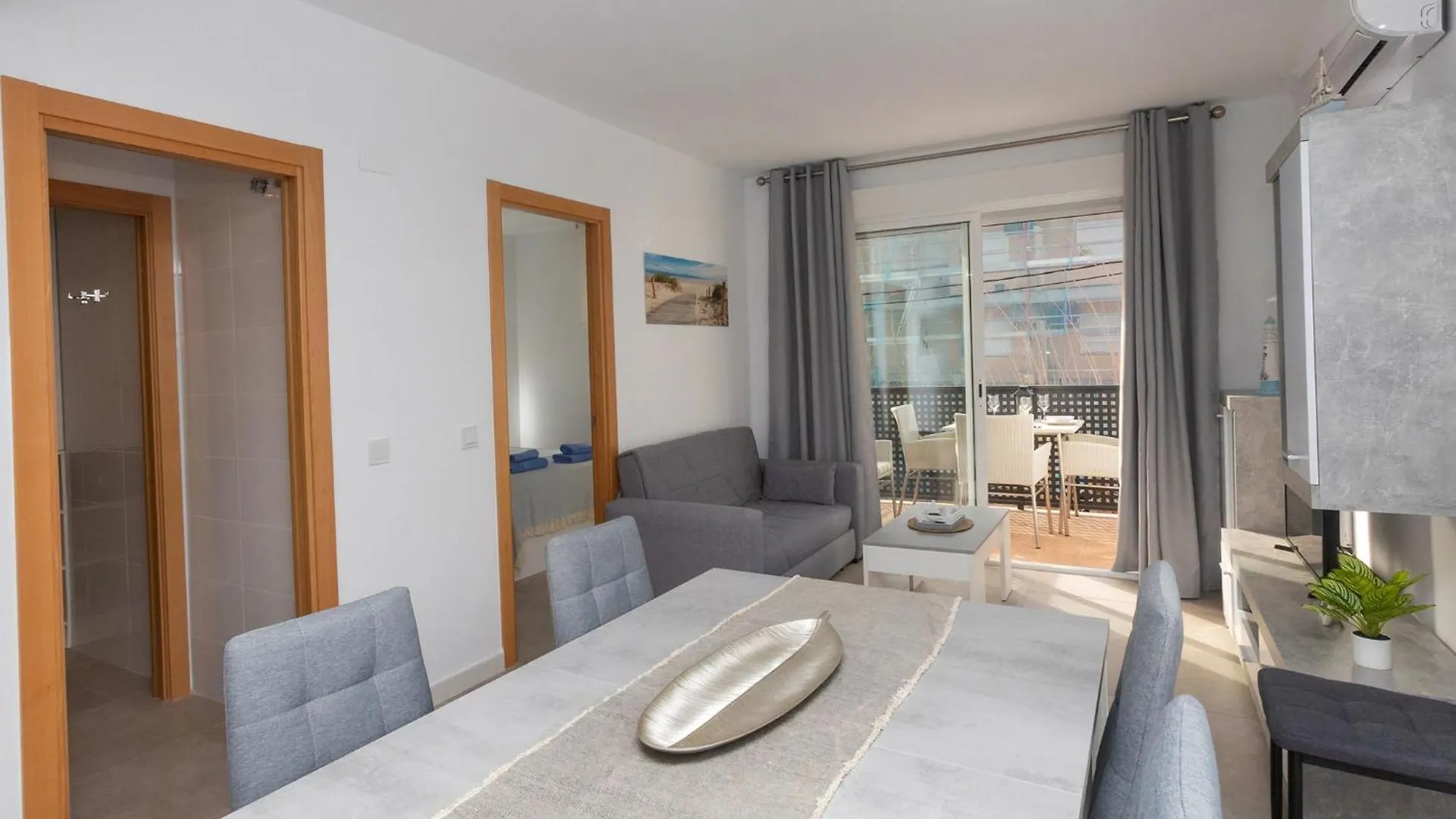 Apartment Karma By Interhome Segur de Calafell